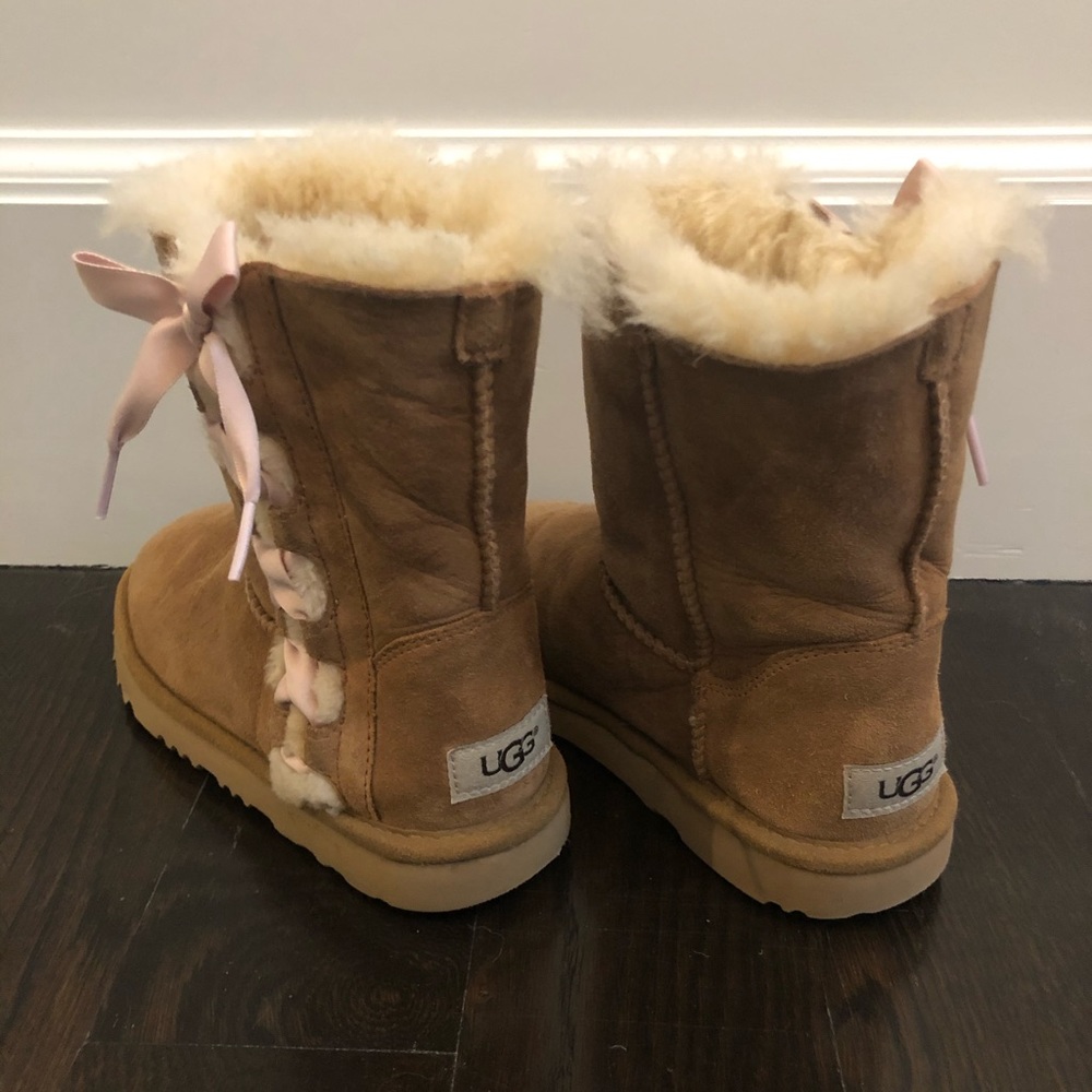 UGG Kids Chestnut Boots with Pink Ribbon Bows - Picture 2 of 3